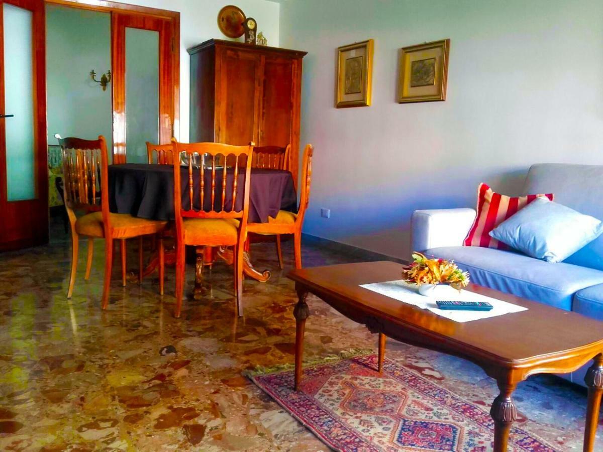 Roma Manuela'S Cozy Guest House Trastevere المظهر الخارجي الصورة
