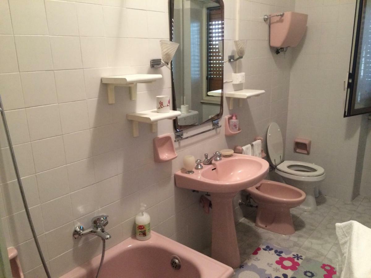 Roma Manuela'S Cozy Guest House Trastevere المظهر الخارجي الصورة