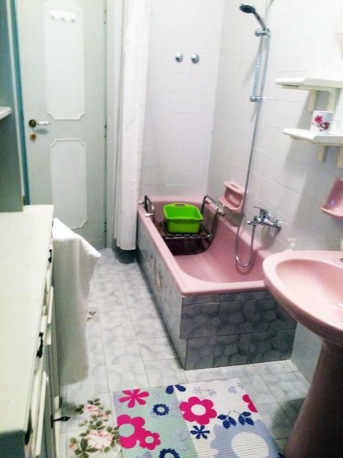 Roma Manuela'S Cozy Guest House Trastevere المظهر الخارجي الصورة