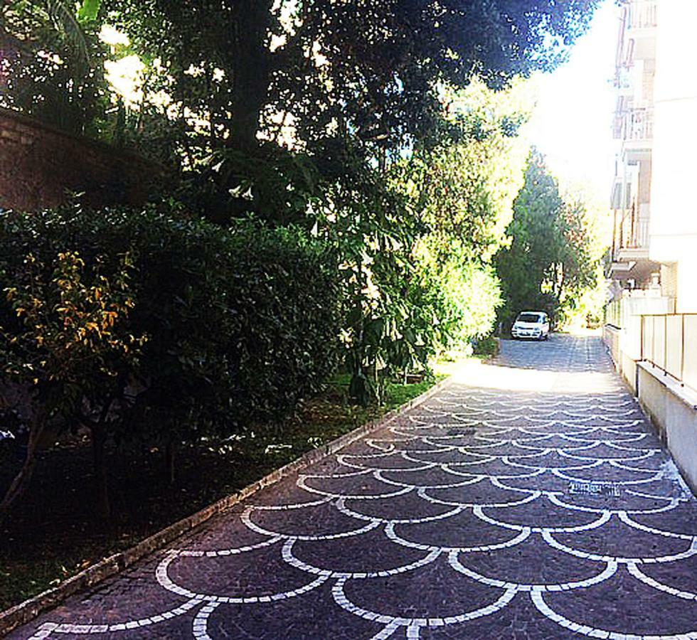 Roma Manuela'S Cozy Guest House Trastevere المظهر الخارجي الصورة