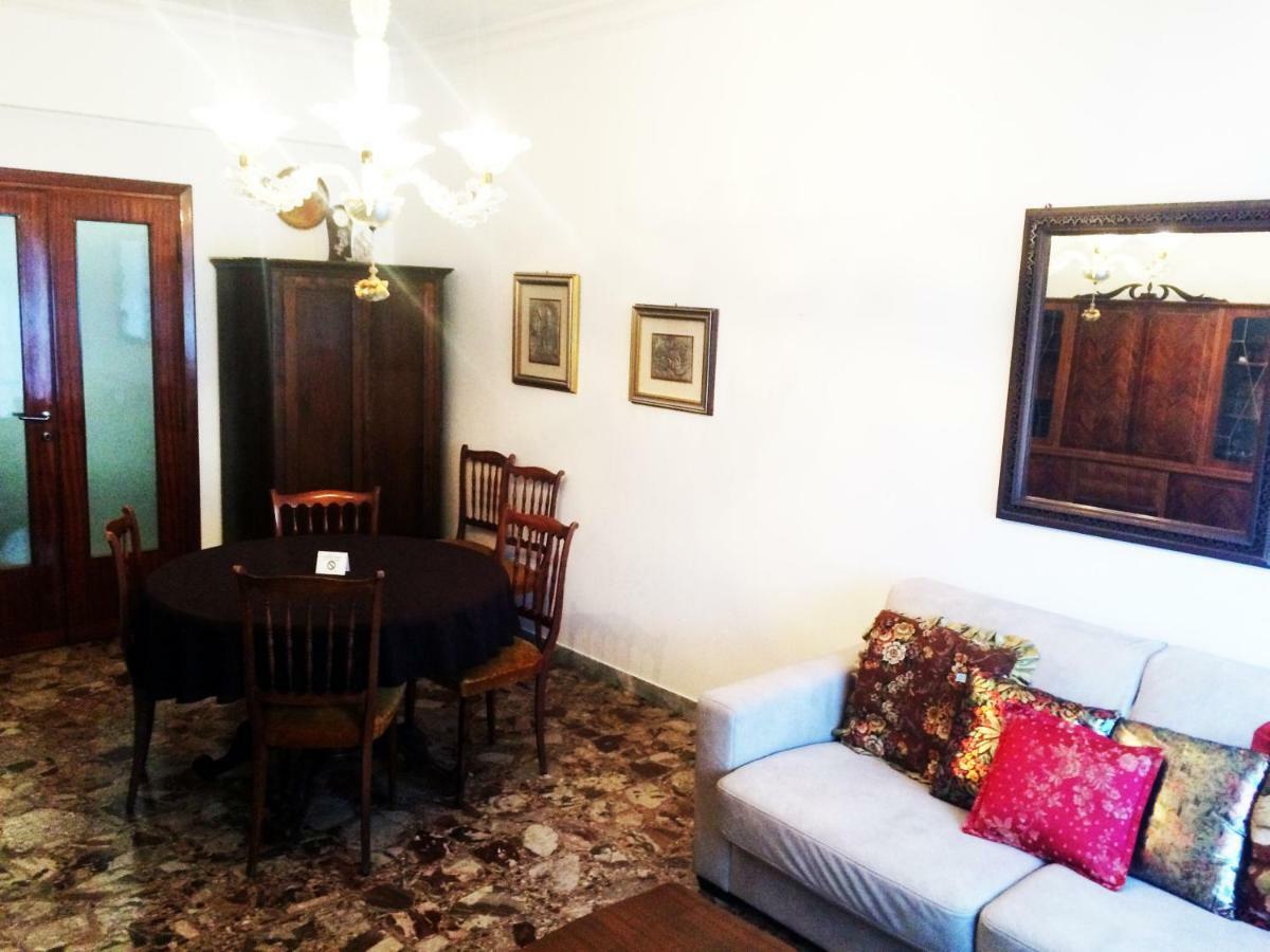 Roma Manuela'S Cozy Guest House Trastevere المظهر الخارجي الصورة